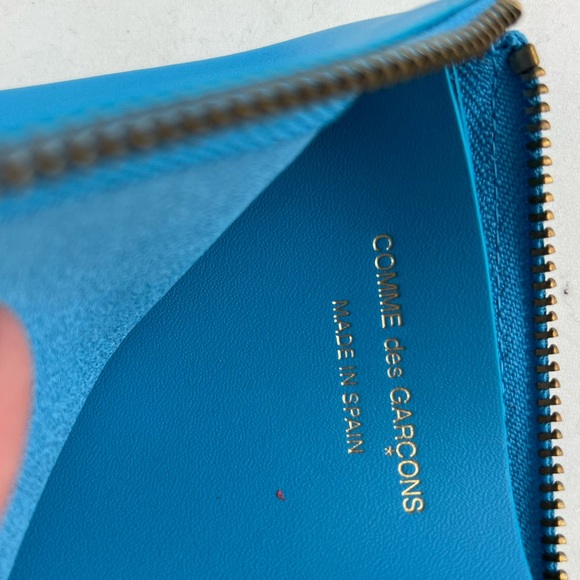 Brand New Commes Des Garçons Blue Half Zip Wallet - Picture 4 of 5